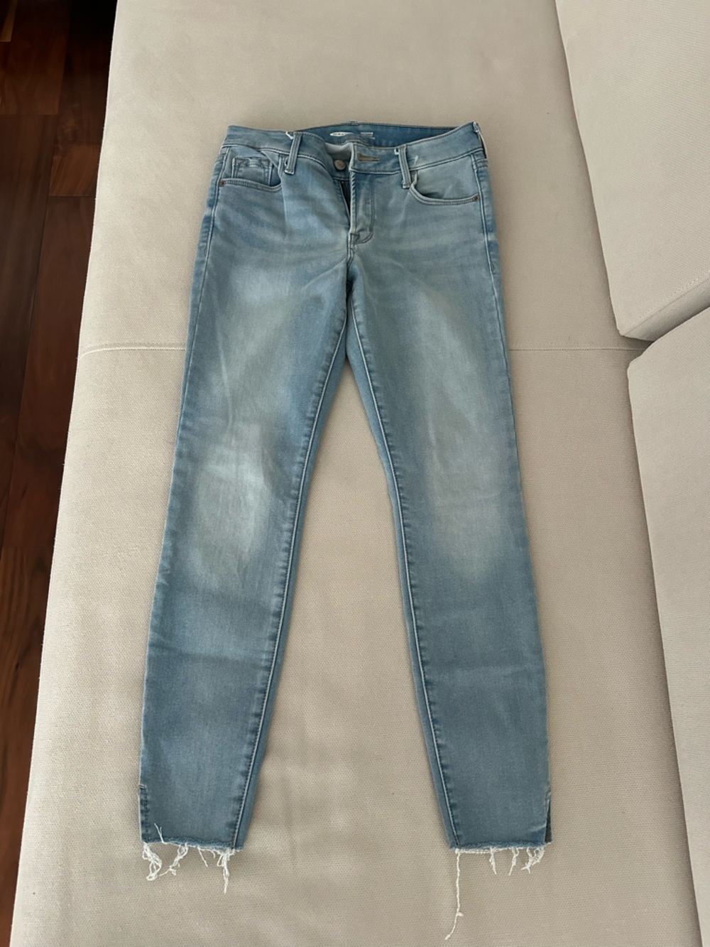 OLD NAVY ROCKSTAR SUPER SKINNY BUILT IN WARM JEANS RAW HEM SIZE 0